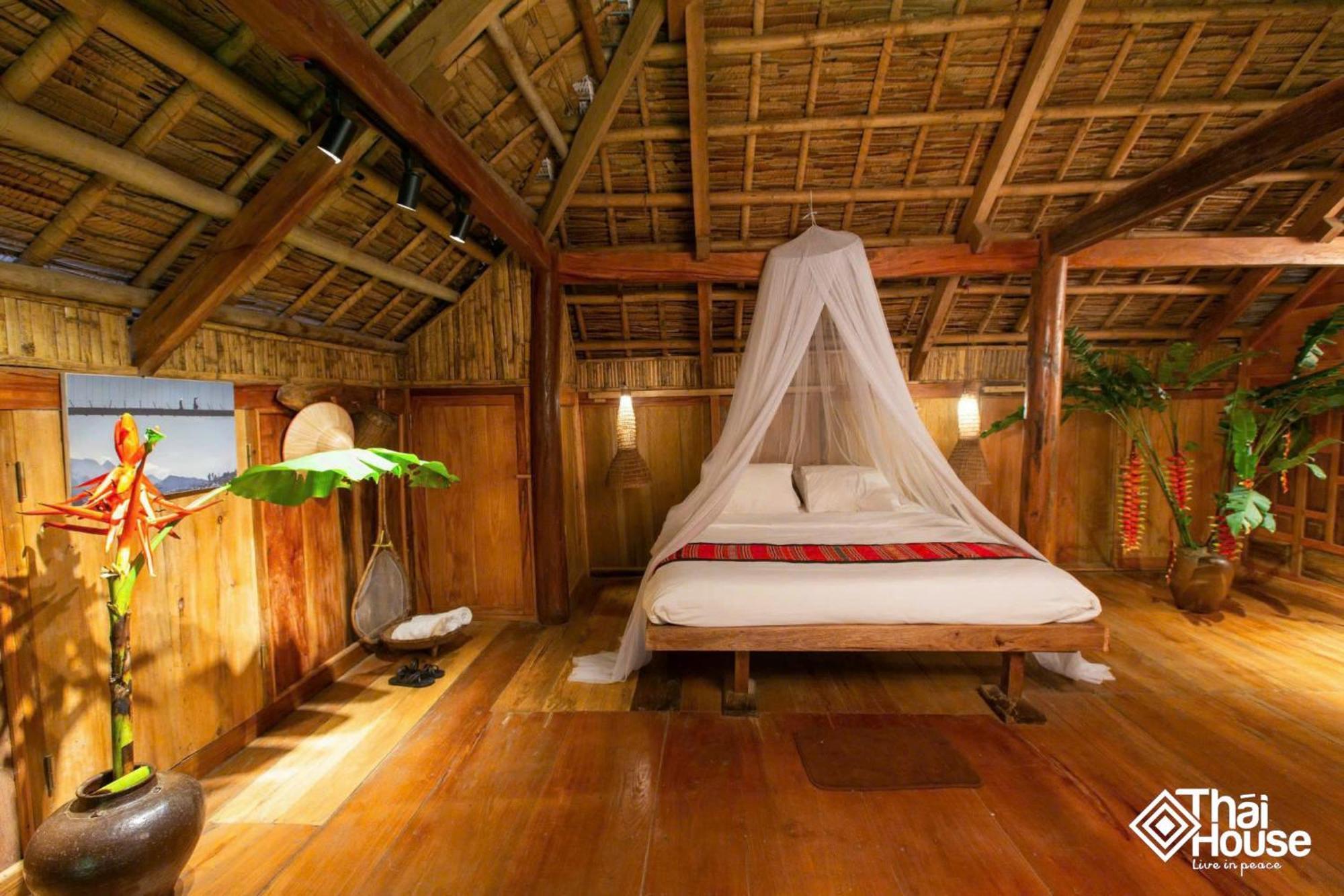 Thai House Pu Luong - Century Old Stilt House With Terrace Views Huong Ba Thuoc Eksteriør bilde